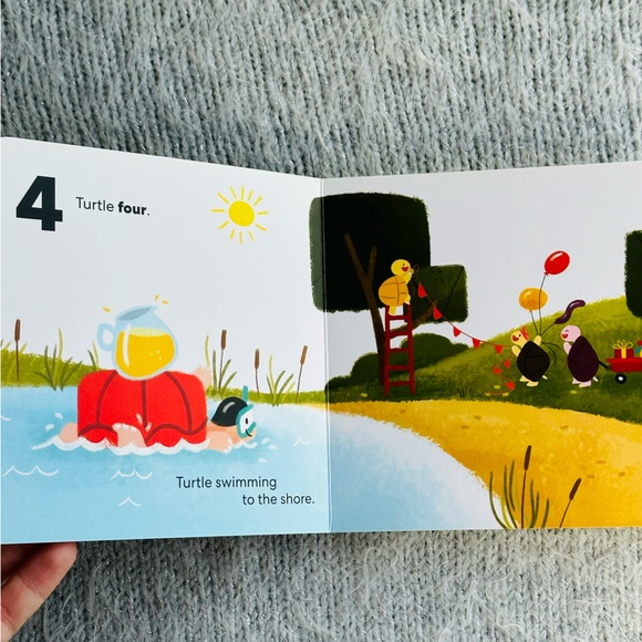 Poppy’s Surprise KiwiCo Baby Board Book - Picture 2 of 3